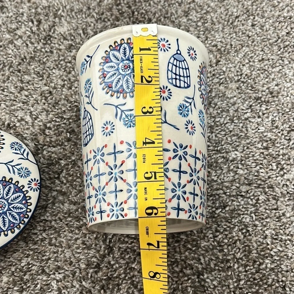 Ceramic hand painted Talavera-Floral Design jar